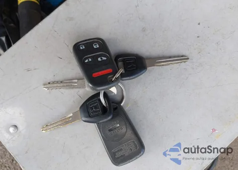 2002 Honda Odyssey Ex-L from USA, damaged, VIN 5FNRL18042B018501